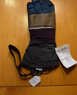 Gray/Multi Gore-tex Womens Glove Medium LH